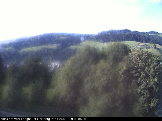 Webcam-Bild: Aussicht vom Dorfberg in Langnau 20090624-080500