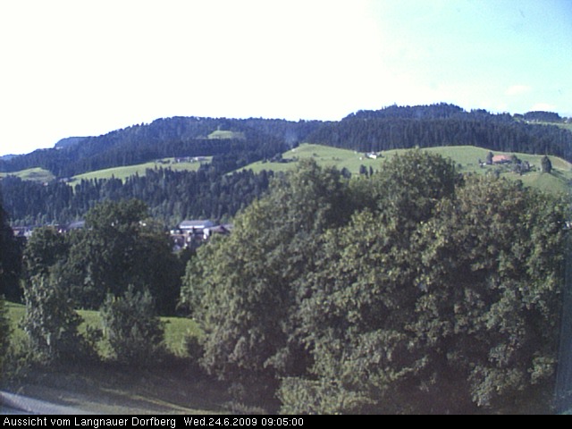Webcam-Bild: Aussicht vom Dorfberg in Langnau 20090624-090500