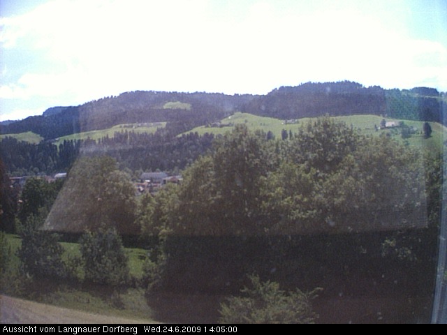 Webcam-Bild: Aussicht vom Dorfberg in Langnau 20090624-140500