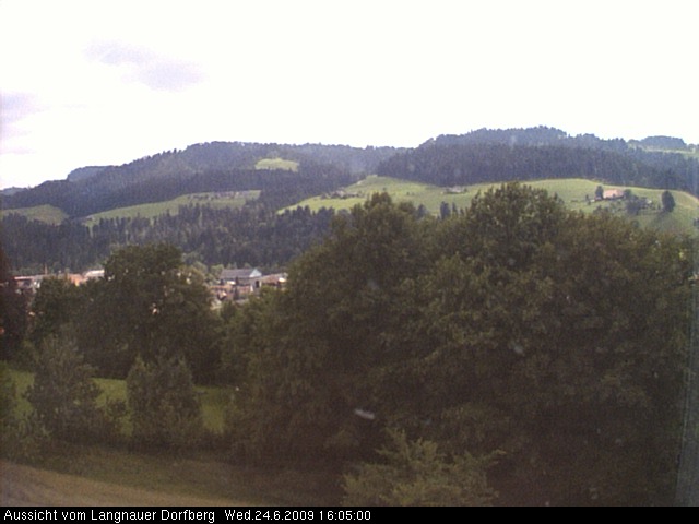 Webcam-Bild: Aussicht vom Dorfberg in Langnau 20090624-160500