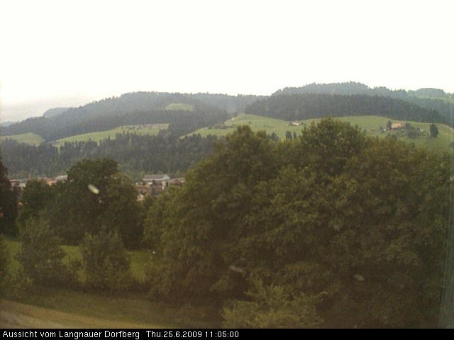 Webcam-Bild: Aussicht vom Dorfberg in Langnau 20090625-110500