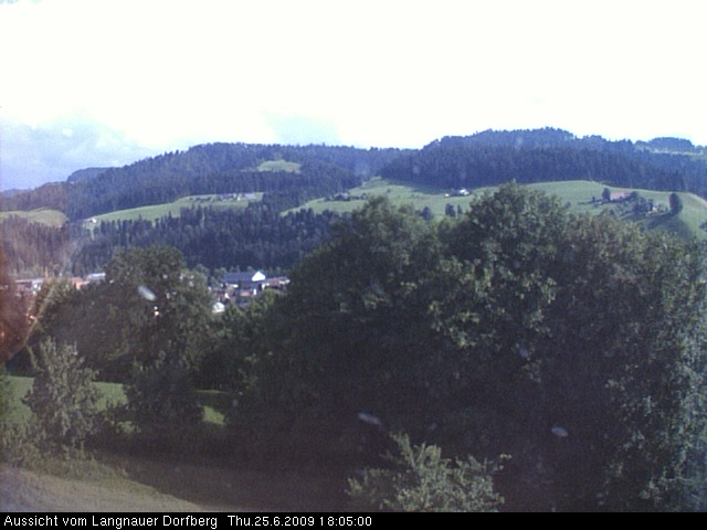 Webcam-Bild: Aussicht vom Dorfberg in Langnau 20090625-180500