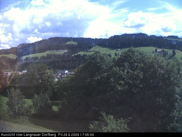 Webcam-Bild: Aussicht vom Dorfberg in Langnau 20090626-170500