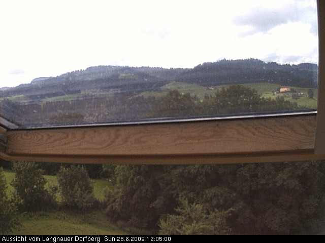 Webcam-Bild: Aussicht vom Dorfberg in Langnau 20090628-120500