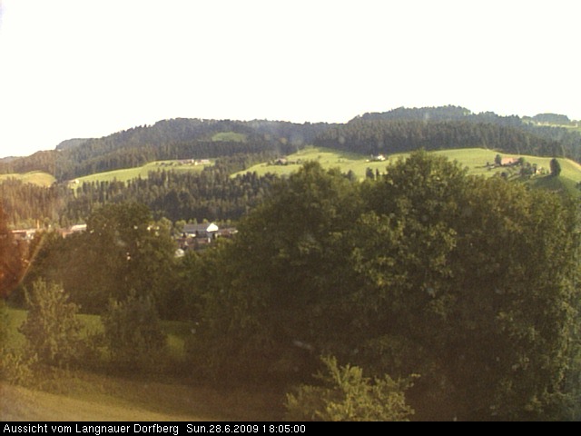 Webcam-Bild: Aussicht vom Dorfberg in Langnau 20090628-180500