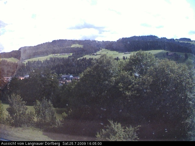 Webcam-Bild: Aussicht vom Dorfberg in Langnau 20090725-160500