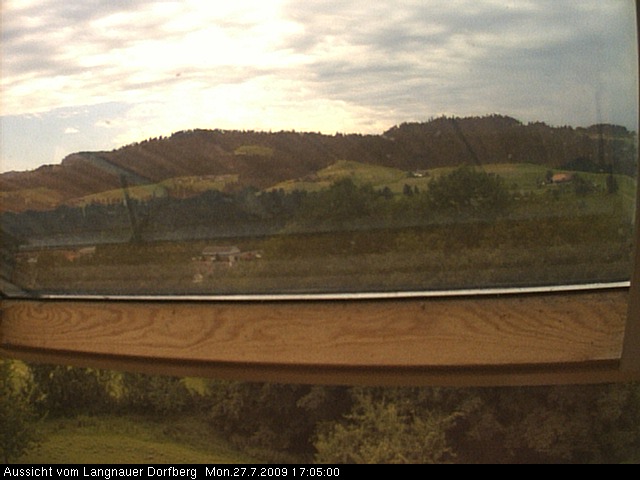 Webcam-Bild: Aussicht vom Dorfberg in Langnau 20090727-170500