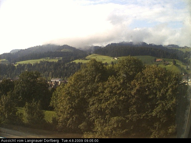 Webcam-Bild: Aussicht vom Dorfberg in Langnau 20090804-090500