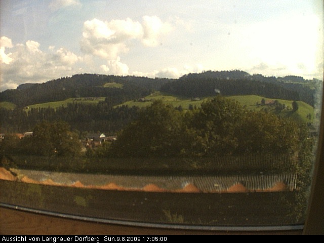 Webcam-Bild: Aussicht vom Dorfberg in Langnau 20090809-170500