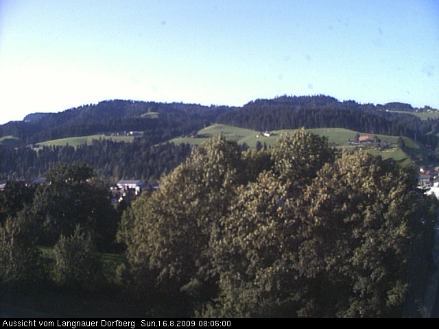 Webcam-Bild: Aussicht vom Dorfberg in Langnau 20090816-080500