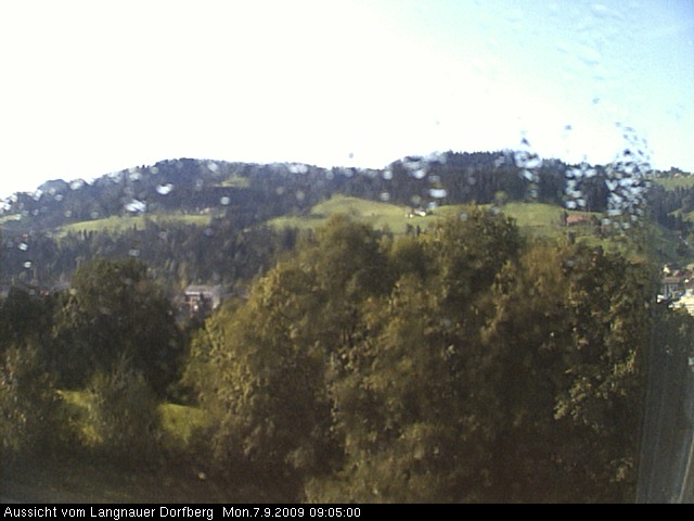 Webcam-Bild: Aussicht vom Dorfberg in Langnau 20090907-090500
