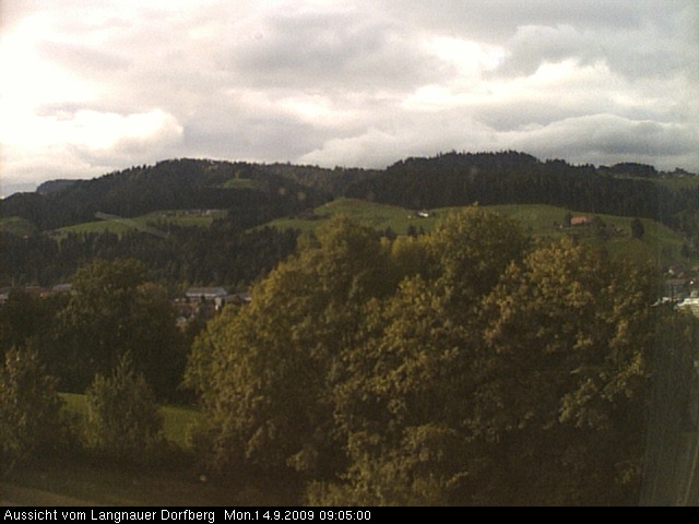 Webcam-Bild: Aussicht vom Dorfberg in Langnau 20090914-090500