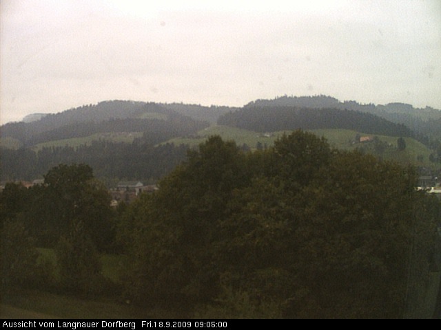 Webcam-Bild: Aussicht vom Dorfberg in Langnau 20090918-090500