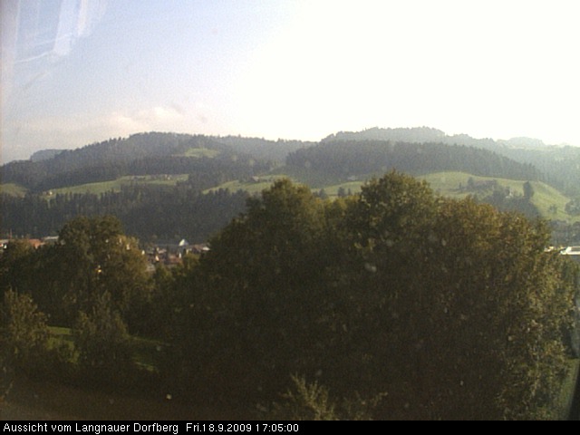 Webcam-Bild: Aussicht vom Dorfberg in Langnau 20090918-170500