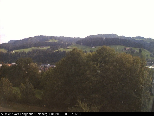 Webcam-Bild: Aussicht vom Dorfberg in Langnau 20090920-170500