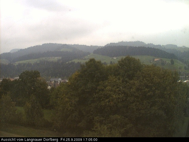Webcam-Bild: Aussicht vom Dorfberg in Langnau 20090925-170500
