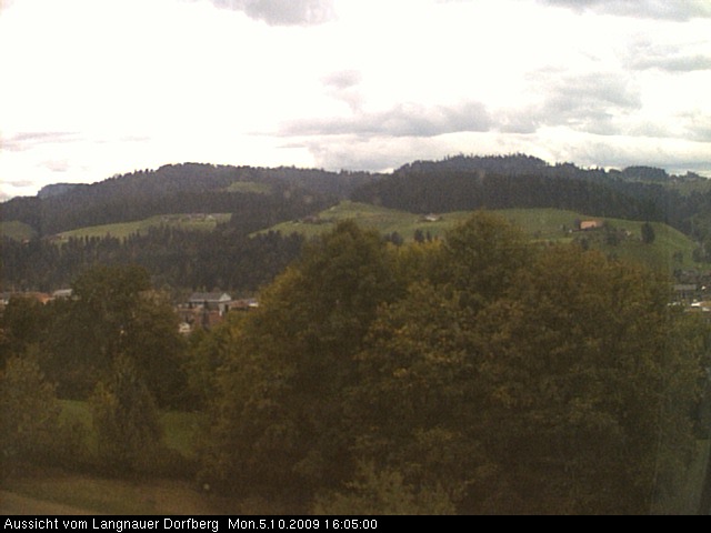 Webcam-Bild: Aussicht vom Dorfberg in Langnau 20091005-160500