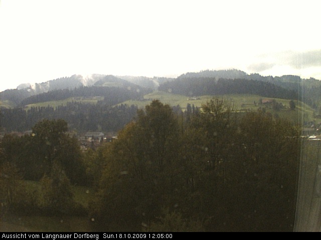 Webcam-Bild: Aussicht vom Dorfberg in Langnau 20091018-120500