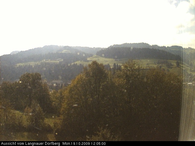 Webcam-Bild: Aussicht vom Dorfberg in Langnau 20091019-120500