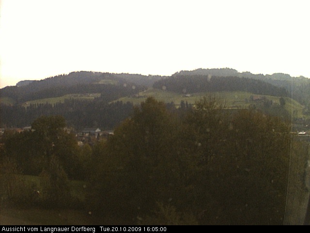 Webcam-Bild: Aussicht vom Dorfberg in Langnau 20091020-160500