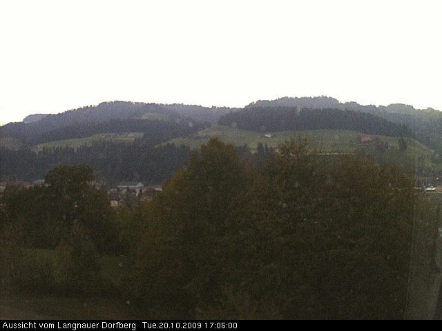 Webcam-Bild: Aussicht vom Dorfberg in Langnau 20091020-170500
