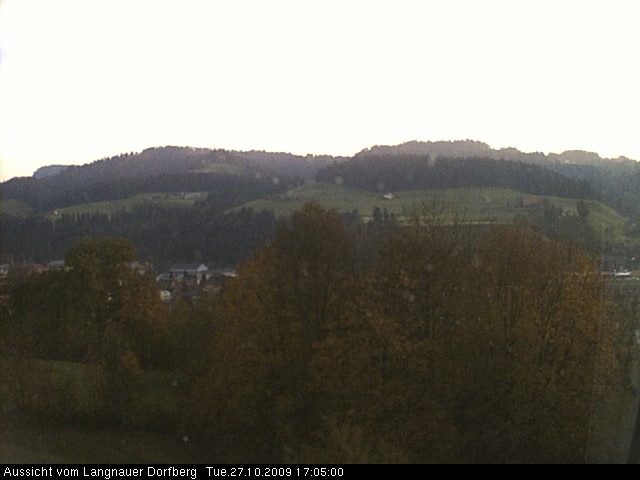 Webcam-Bild: Aussicht vom Dorfberg in Langnau 20091027-170500