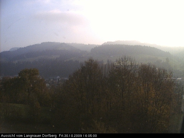 Webcam-Bild: Aussicht vom Dorfberg in Langnau 20091030-160500
