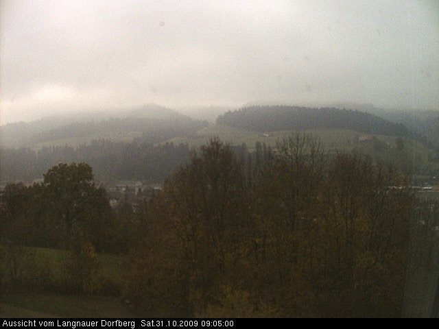 Webcam-Bild: Aussicht vom Dorfberg in Langnau 20091031-090500