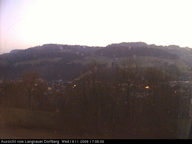 Webcam-Bild: Aussicht vom Dorfberg in Langnau 20091118-170500