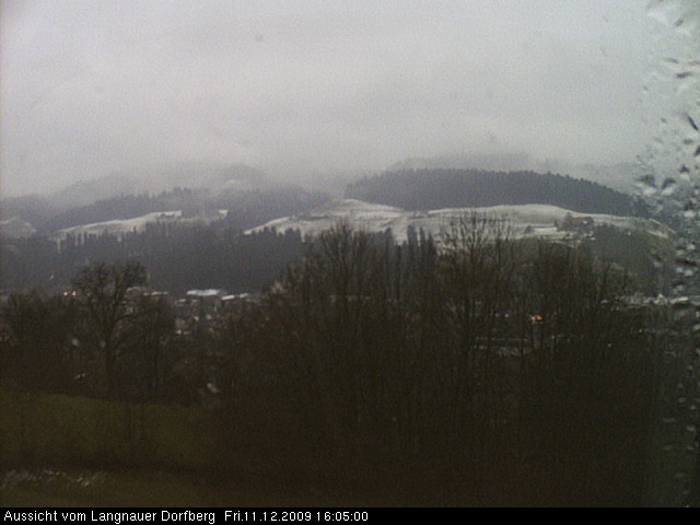 Webcam-Bild: Aussicht vom Dorfberg in Langnau 20091211-160500