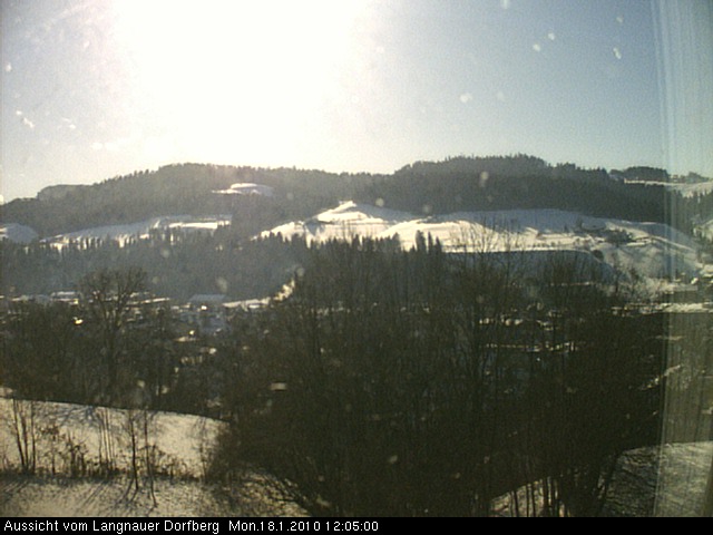 Webcam-Bild: Aussicht vom Dorfberg in Langnau 20100118-120500