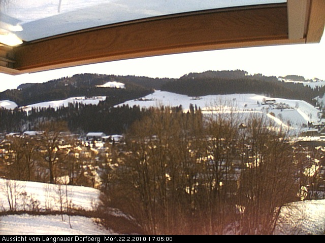 Webcam-Bild: Aussicht vom Dorfberg in Langnau 20100222-170500