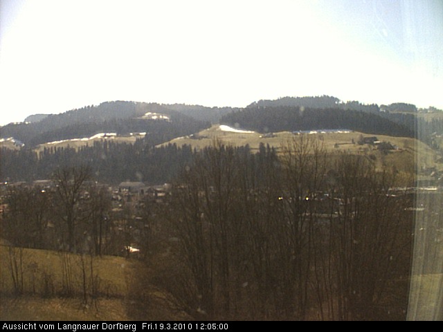 Webcam-Bild: Aussicht vom Dorfberg in Langnau 20100319-120500