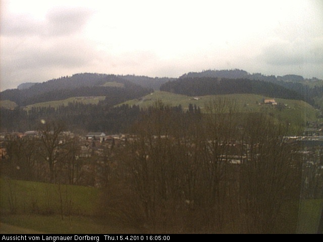 Webcam-Bild: Aussicht vom Dorfberg in Langnau 20100415-160500