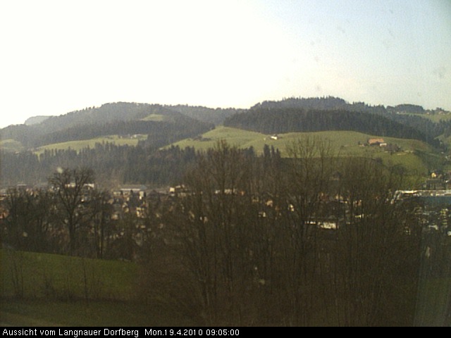 Webcam-Bild: Aussicht vom Dorfberg in Langnau 20100419-090500