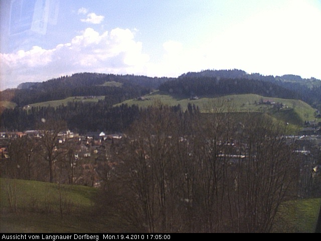 Webcam-Bild: Aussicht vom Dorfberg in Langnau 20100419-170500