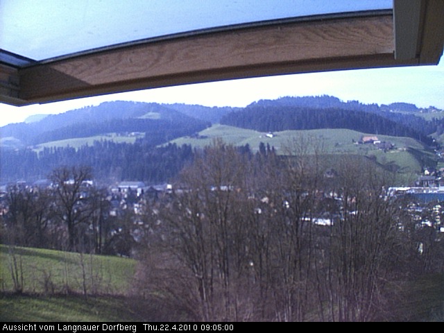 Webcam-Bild: Aussicht vom Dorfberg in Langnau 20100422-090500