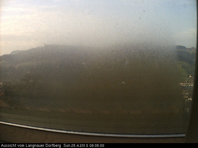 Webcam-Bild: Aussicht vom Dorfberg in Langnau 20100425-080500