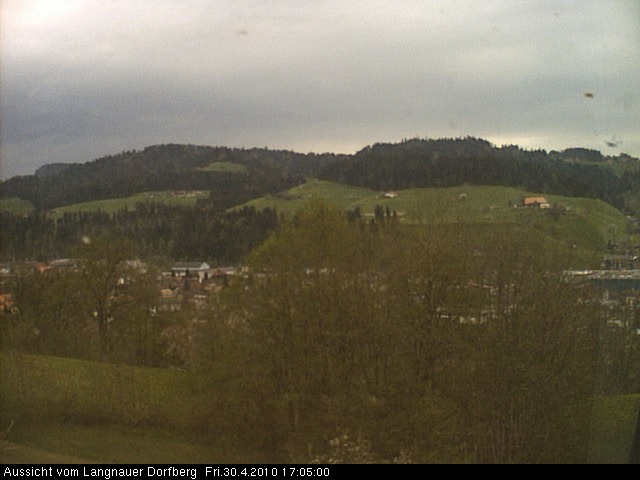 Webcam-Bild: Aussicht vom Dorfberg in Langnau 20100430-170500