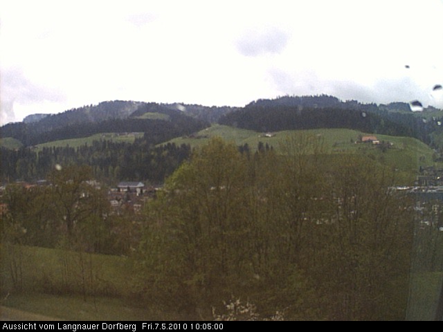 Webcam-Bild: Aussicht vom Dorfberg in Langnau 20100507-100500