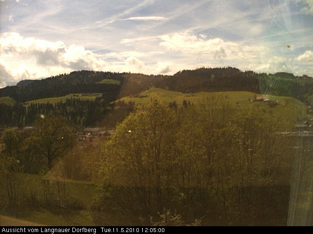 Webcam-Bild: Aussicht vom Dorfberg in Langnau 20100511-120500