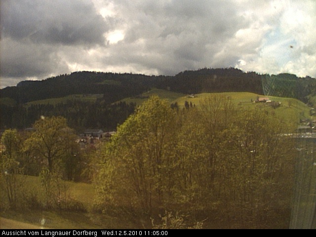 Webcam-Bild: Aussicht vom Dorfberg in Langnau 20100512-110500