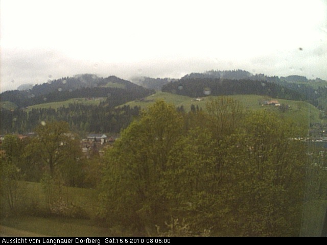 Webcam-Bild: Aussicht vom Dorfberg in Langnau 20100515-080500