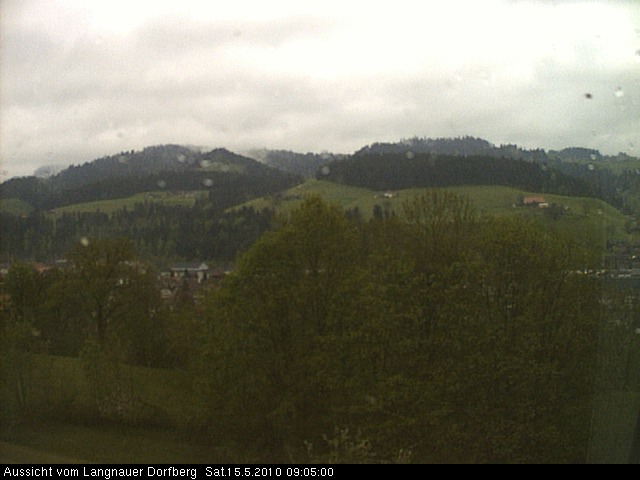 Webcam-Bild: Aussicht vom Dorfberg in Langnau 20100515-090500