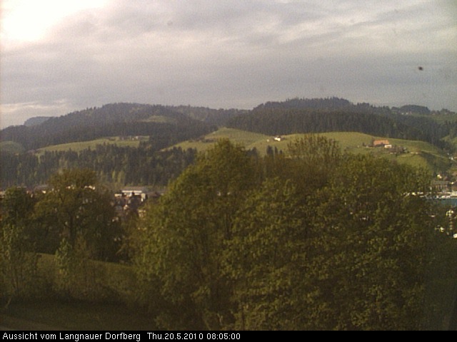 Webcam-Bild: Aussicht vom Dorfberg in Langnau 20100520-080500