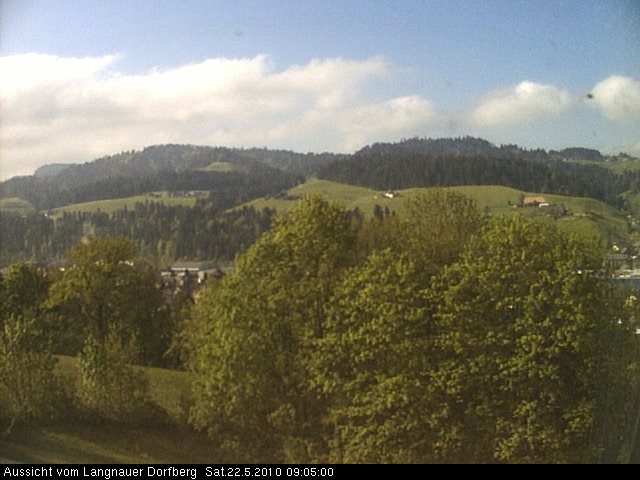 Webcam-Bild: Aussicht vom Dorfberg in Langnau 20100522-090500