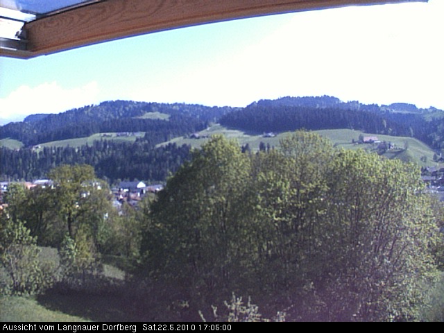 Webcam-Bild: Aussicht vom Dorfberg in Langnau 20100522-170500
