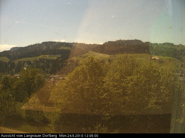Webcam-Bild: Aussicht vom Dorfberg in Langnau 20100524-120500