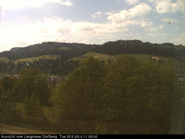 Webcam-Bild: Aussicht vom Dorfberg in Langnau 20100525-110500
