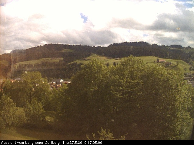 Webcam-Bild: Aussicht vom Dorfberg in Langnau 20100527-170500